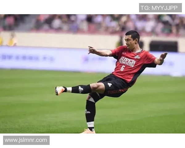 足球明星为脚部投保保障职业生涯安全与健康的创新举措 足球明星为脚部投保保障职业生涯安全与健康的创新举措